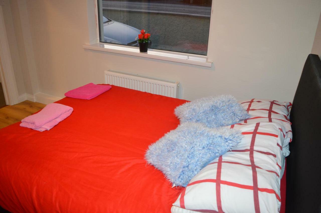 The Comfy Cottage Swords Eksteriør billede
